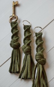 Zawieszka makrama - LOVE2ROPE - Ciemna zieleń
